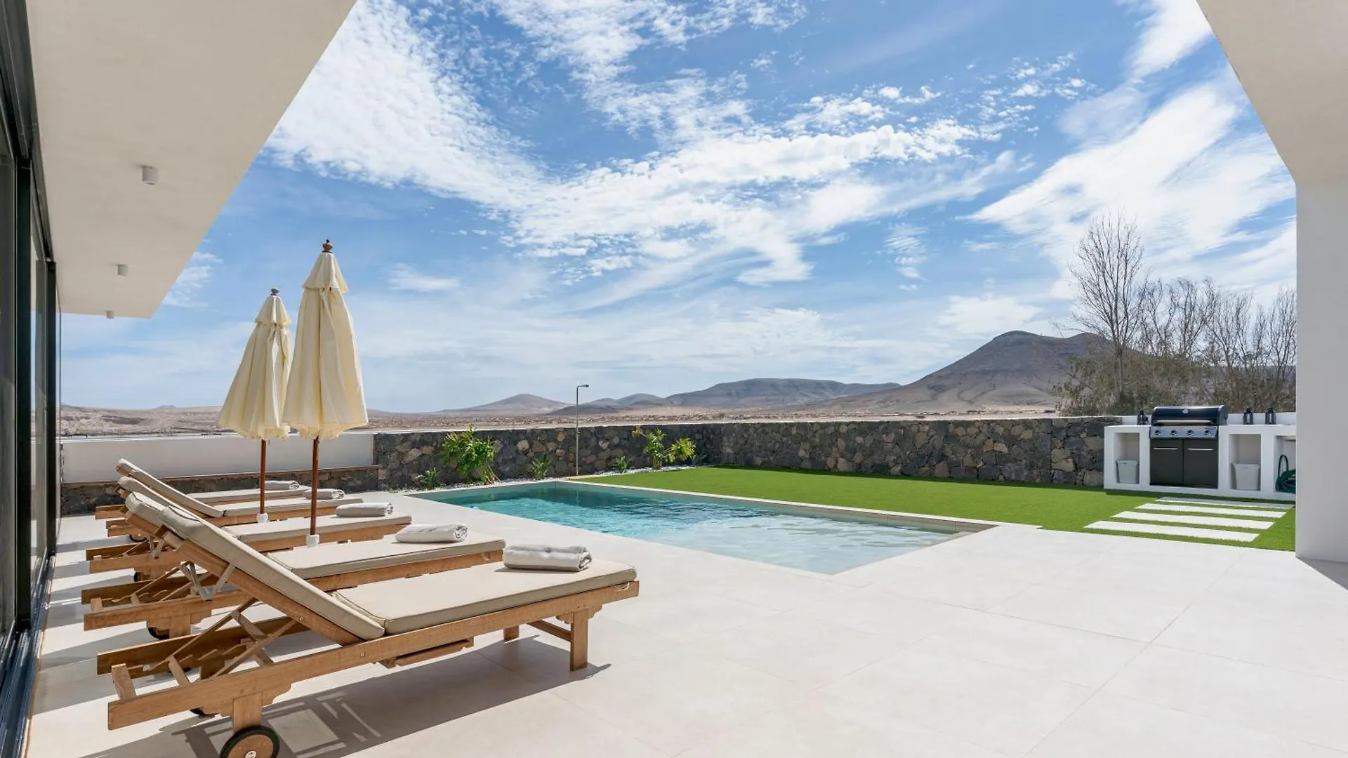 Villa Calma, Vistas A Volcanes Y Atardecer Lajares Spain